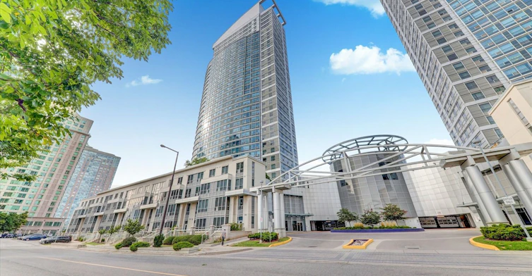 3111-36 Lee Centre Drive, Toronto, ON, M1H 3K2 - 3