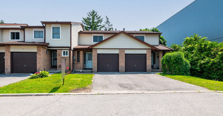 16-1330 Trowbridge Drive, Oshawa, ON, L1G 7L1 - 2