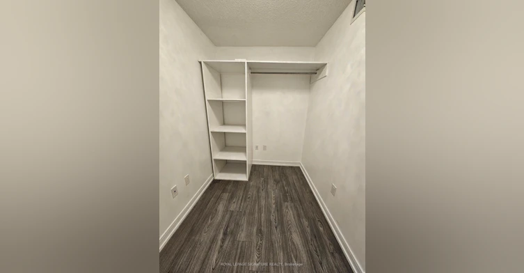 1301-225 Village Green Square, Toronto, ON, M1S 0L7 - 5