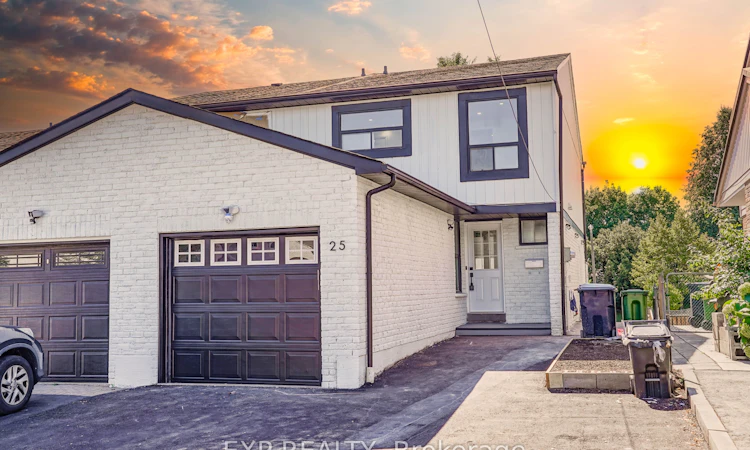 25 Nabob Crescent