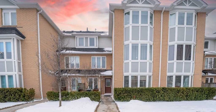 25 Mondeo Drive, Toronto, ON, M1P 5B6