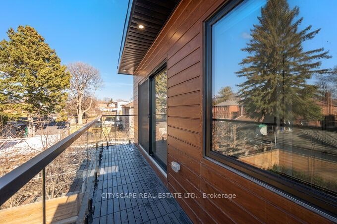 2B Holmstead Avenue, Toronto, ON, M4B 1T1 - 43