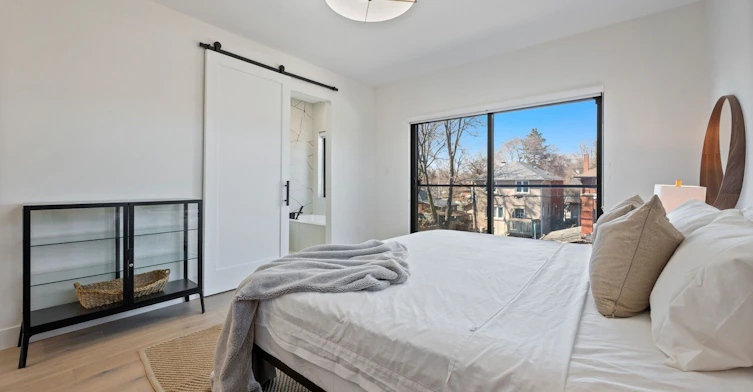 2B Holmstead Avenue, Toronto, ON, M4B 1T1 - 26