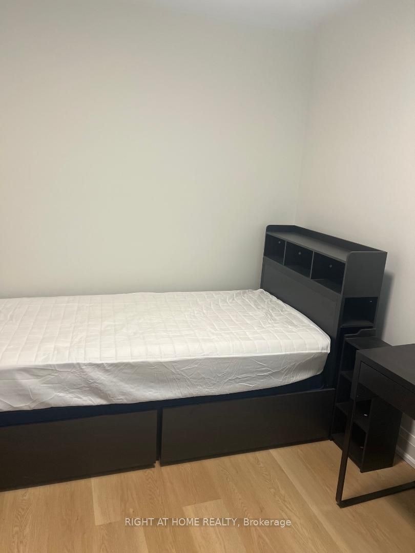 61 Gladys Road, Toronto, ON, M1C 1C7 - 3