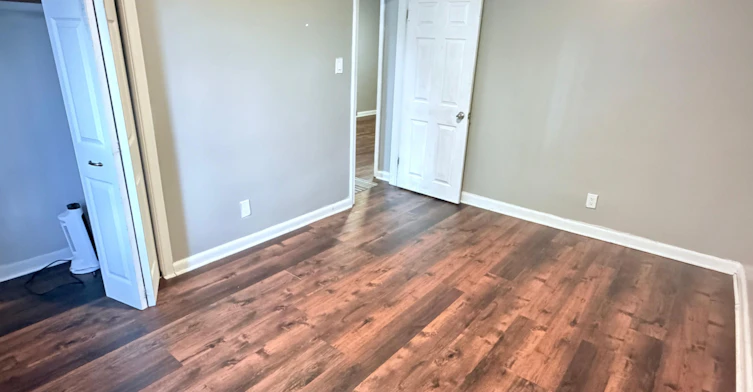 52 Sharbot Avenue, Toronto, ON, M1H 1Z1 - 3