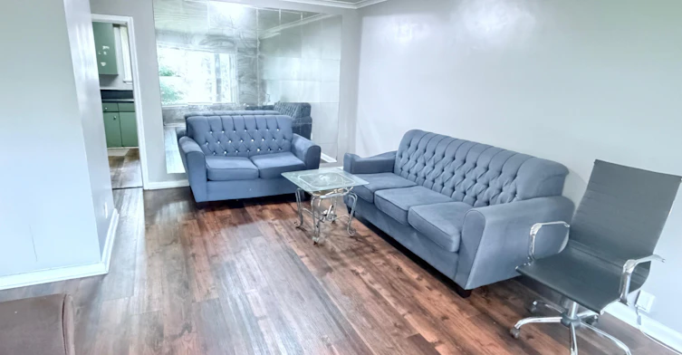 52 Sharbot Avenue, Toronto, ON, M1H 1Z1