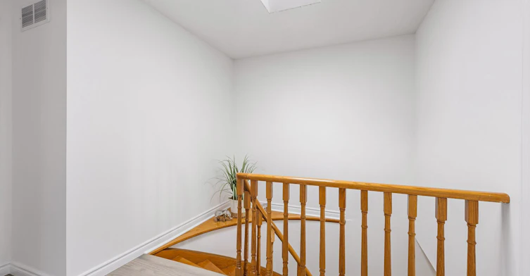 25 Lansbury Drive, Toronto, ON, M1V 3J2 - 14