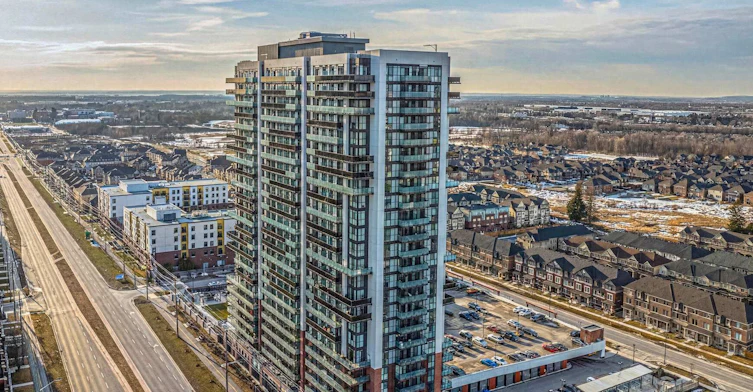 2109-2550 Simcoe Street N, Oshawa, ON, L1L 0R5