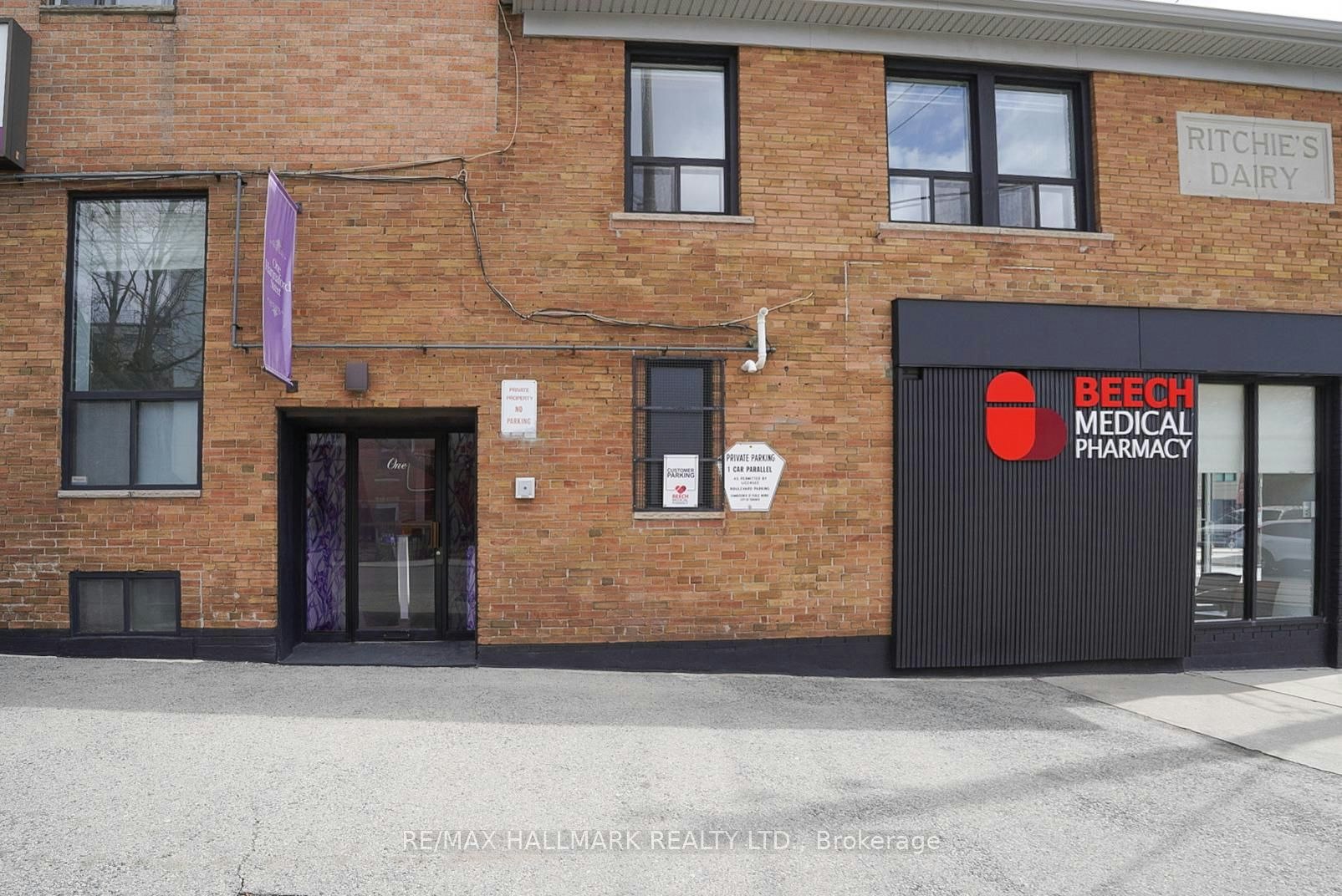 5-1 Hannaford Street, Toronto, ON, M4E 1S3 - 2