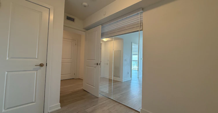 1906-1010 Sandy Beach Road, Pickering, ON, L1W 3V9 - 11