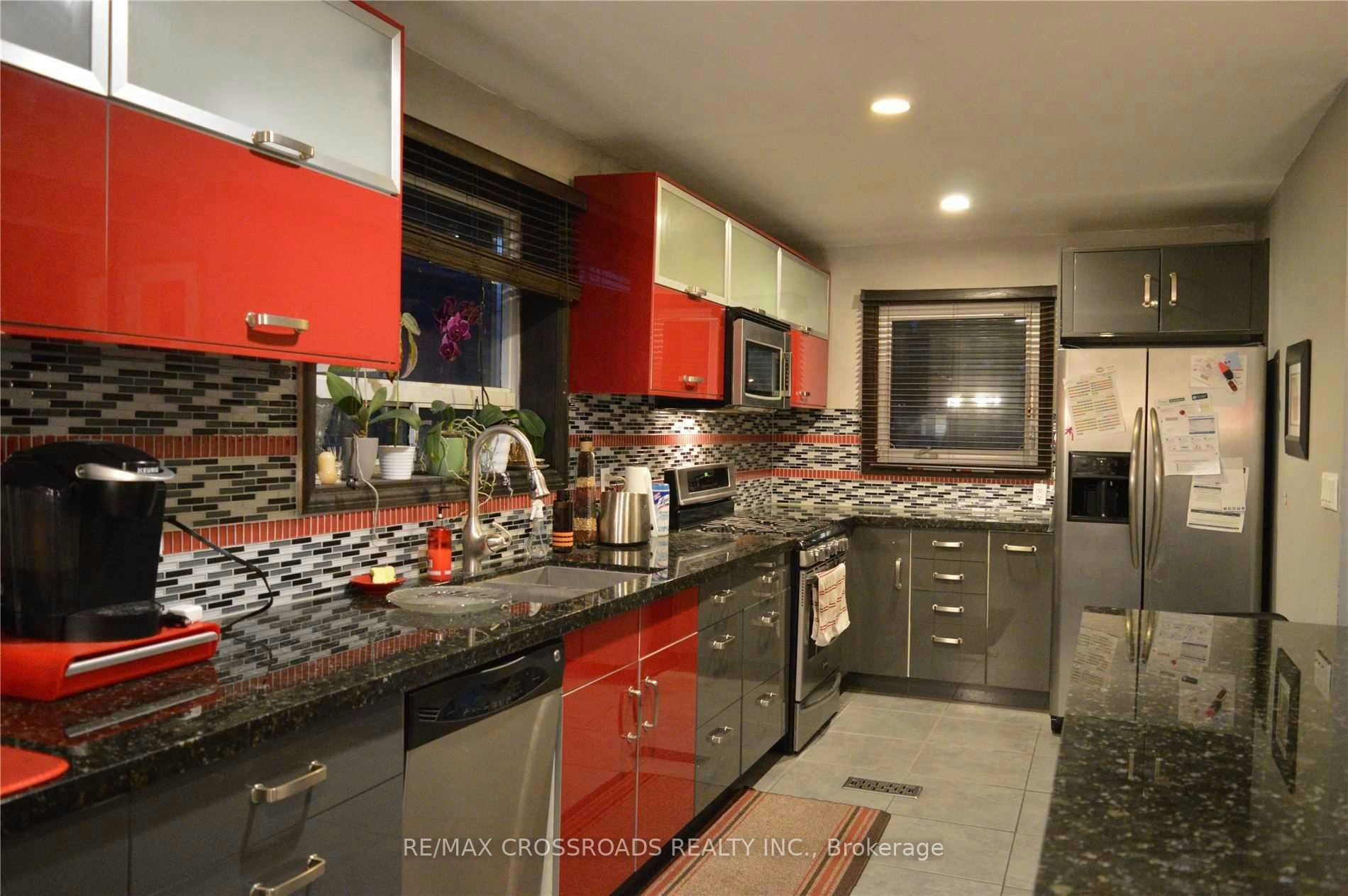 44 Romulus Drive, Toronto, ON, M1K 4C2 - 2