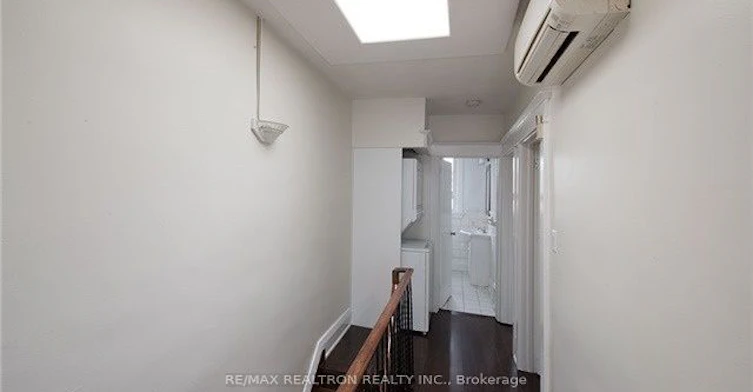 118 Chatham Avenue, Toronto, ON, M4J 1K7 - 10
