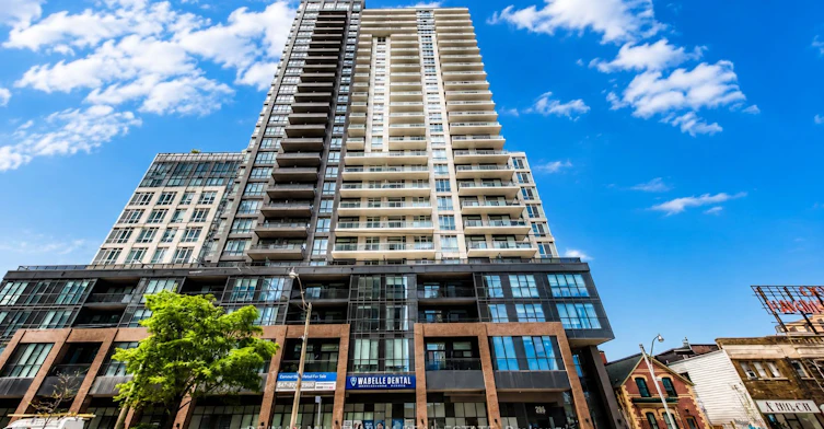 1601-286 Main Street, Toronto, ON, M4C 0B3
