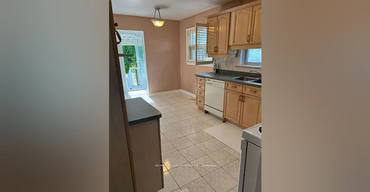 49 Janray Drive, Toronto, ON, M1G 1Y2 - 4