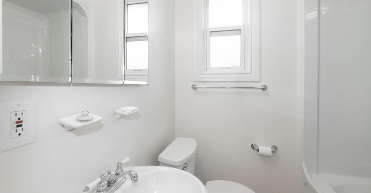 87 Emperor (Upper) Street, Ajax, ON, L1S 1N3 - 12