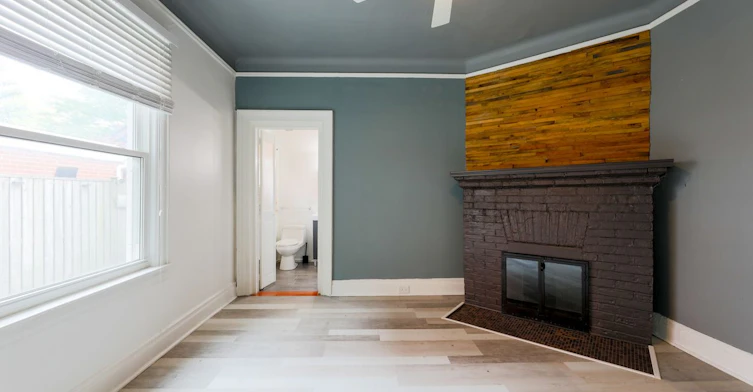 Main Floor-405 Kingston Road, Toronto, ON, M4L 1V1 - 8