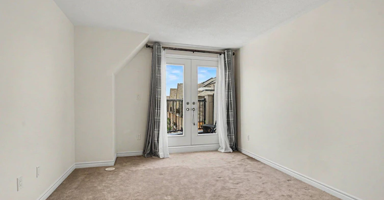 15-17 Eaton Park Lane, Toronto, ON, M1W 0A5 - 15