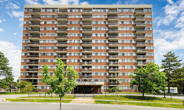 Ph207-99 Blackwell Avenue