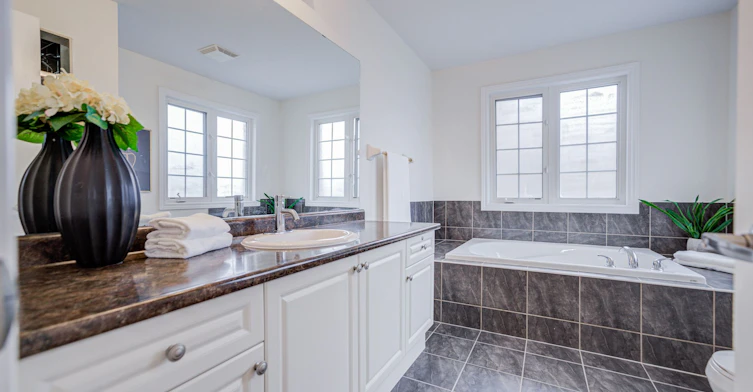 30 Garrardview Street, Ajax, ON, L1Z 0N5 - 39