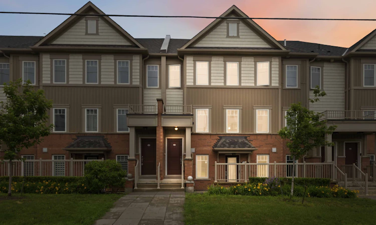 129-2500 Hill Rise Court