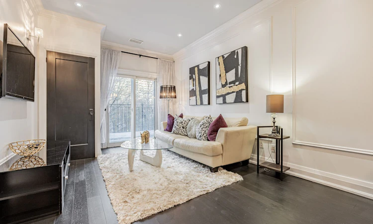 126-2351 Kennedy Road
