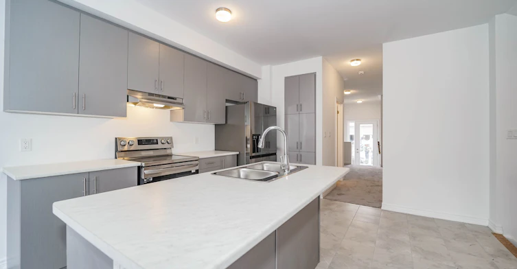 2030 Verne Bowen Street, Oshawa, ON, L1H 7K5 - 7