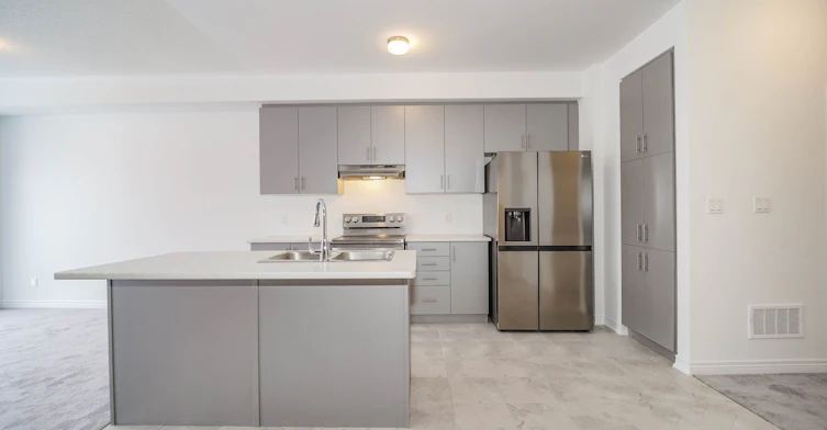 2030 Verne Bowen Street, Oshawa, ON, L1H 7K5 - 3