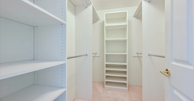 Main-32 Marilyn Crescent, Toronto, ON, M4B 3C6 - 25