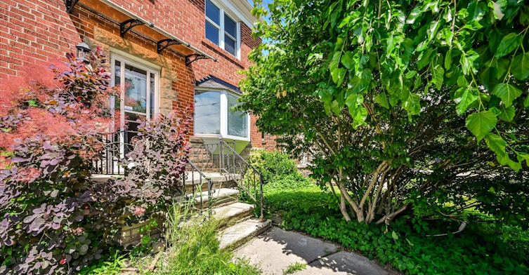 Main-32 Marilyn Crescent, Toronto, ON, M4B 3C6 - 2