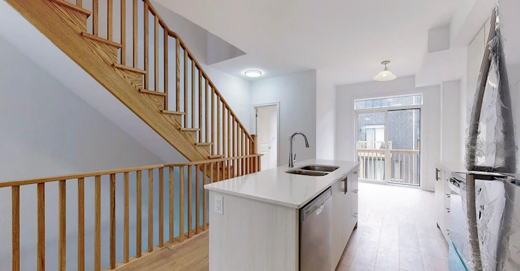 781 Kootenay Path, Oshawa, ON, L1H 6R3 - 10