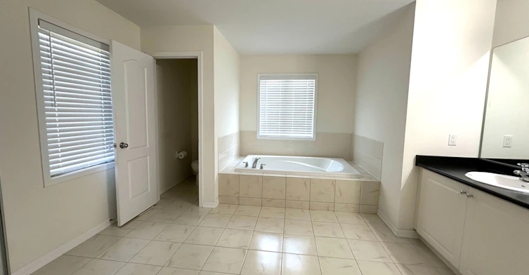 116 Hurst Drive, Ajax, ON, L1T 0N9 - 24