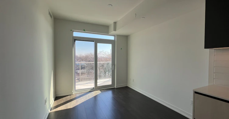 536-150 Logan Avenue, Toronto, ON, M4M 0E4 - 8