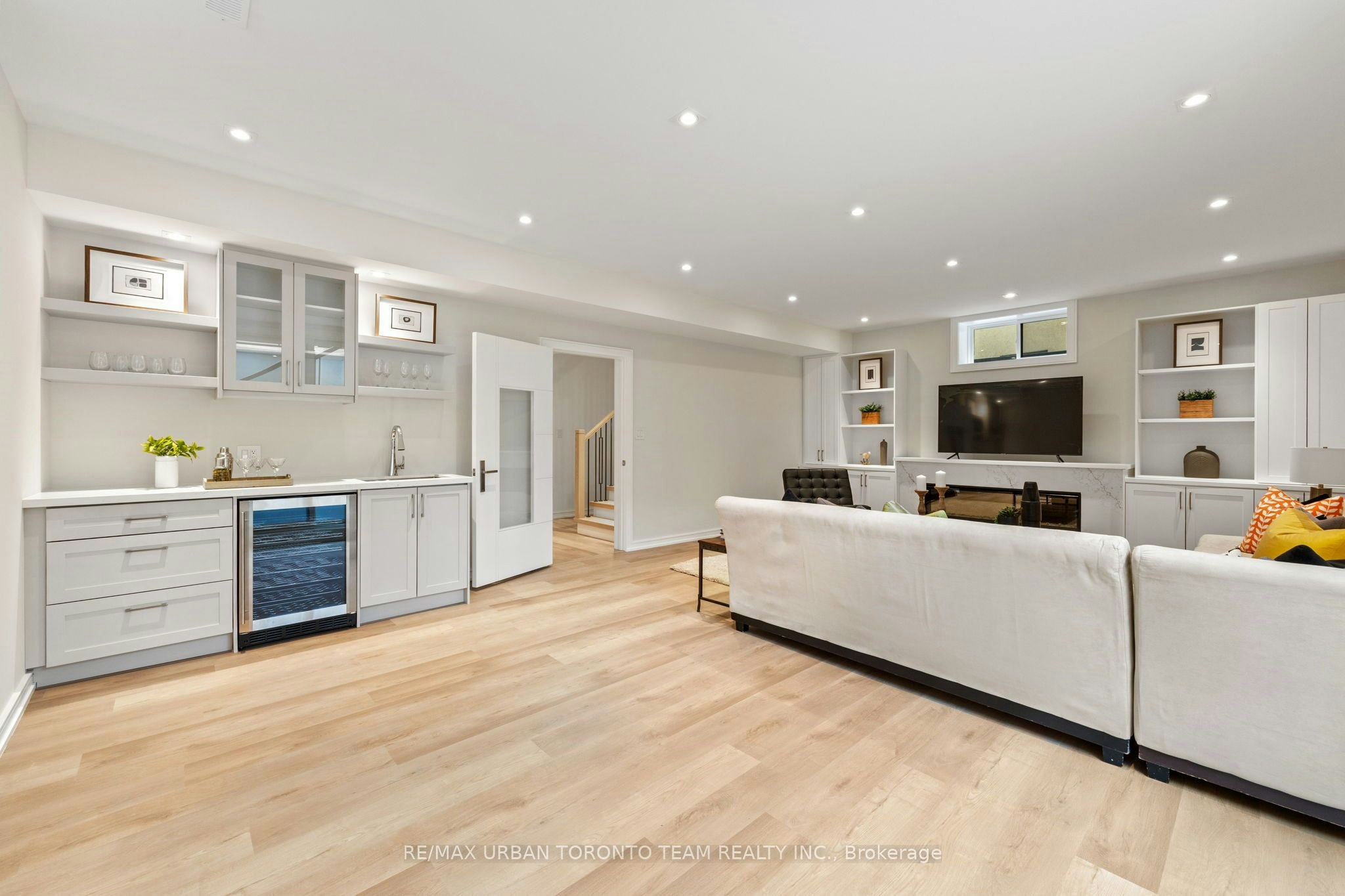 4 Drake Crescent, Toronto, ON, M1M 1A2 - 37
