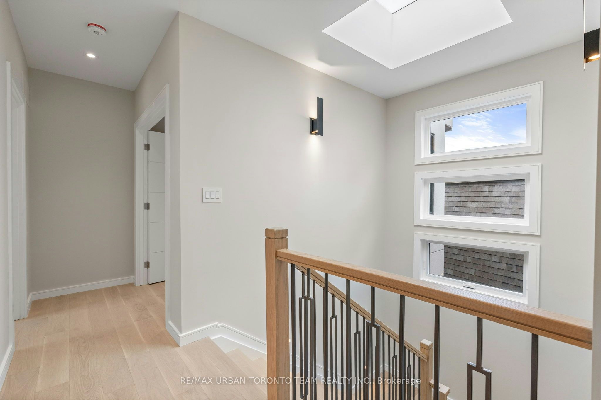 4 Drake Crescent, Toronto, ON, M1M 1A2 - 17