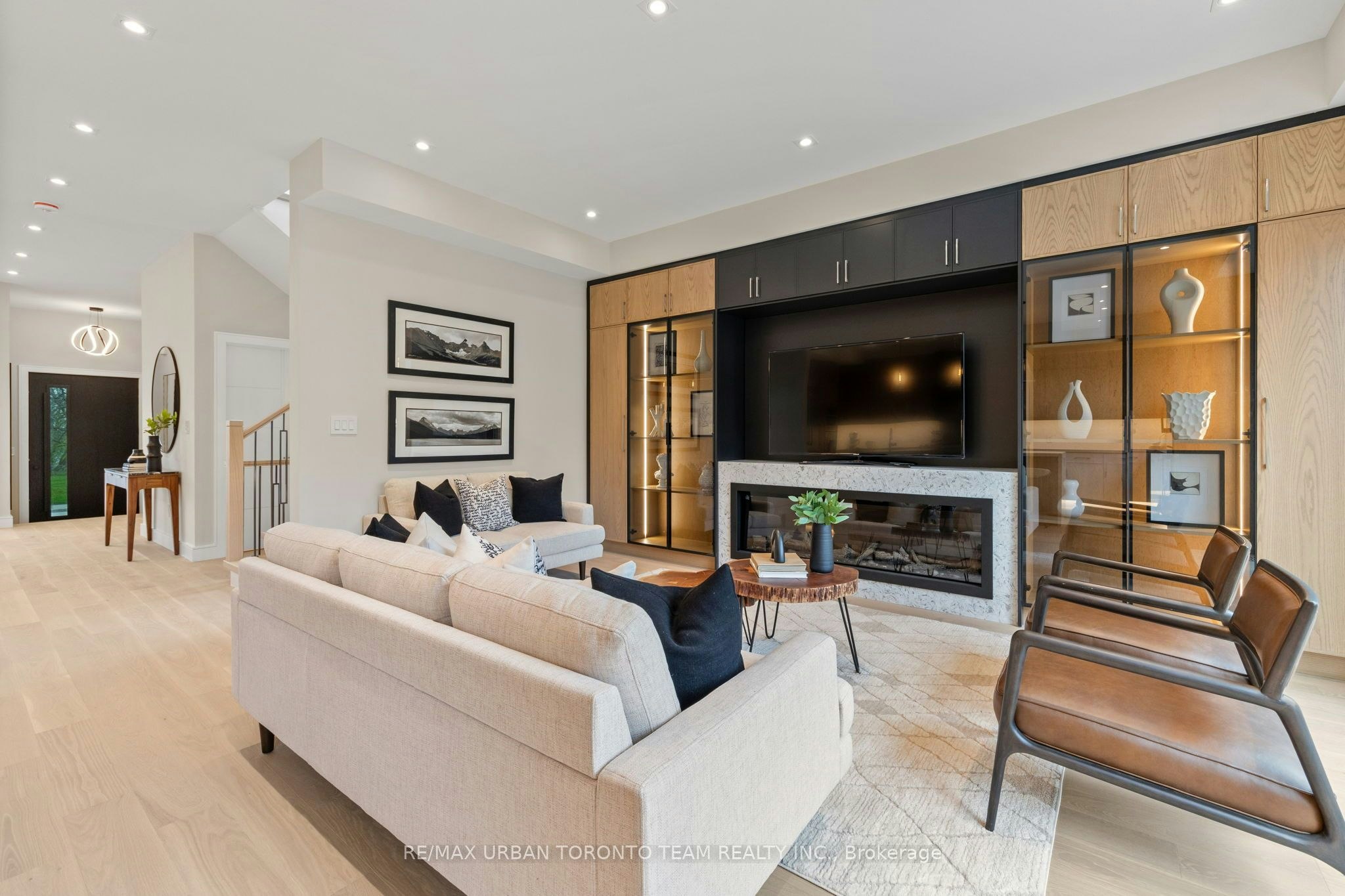 4 Drake Crescent, Toronto, ON, M1M 1A2 - 11