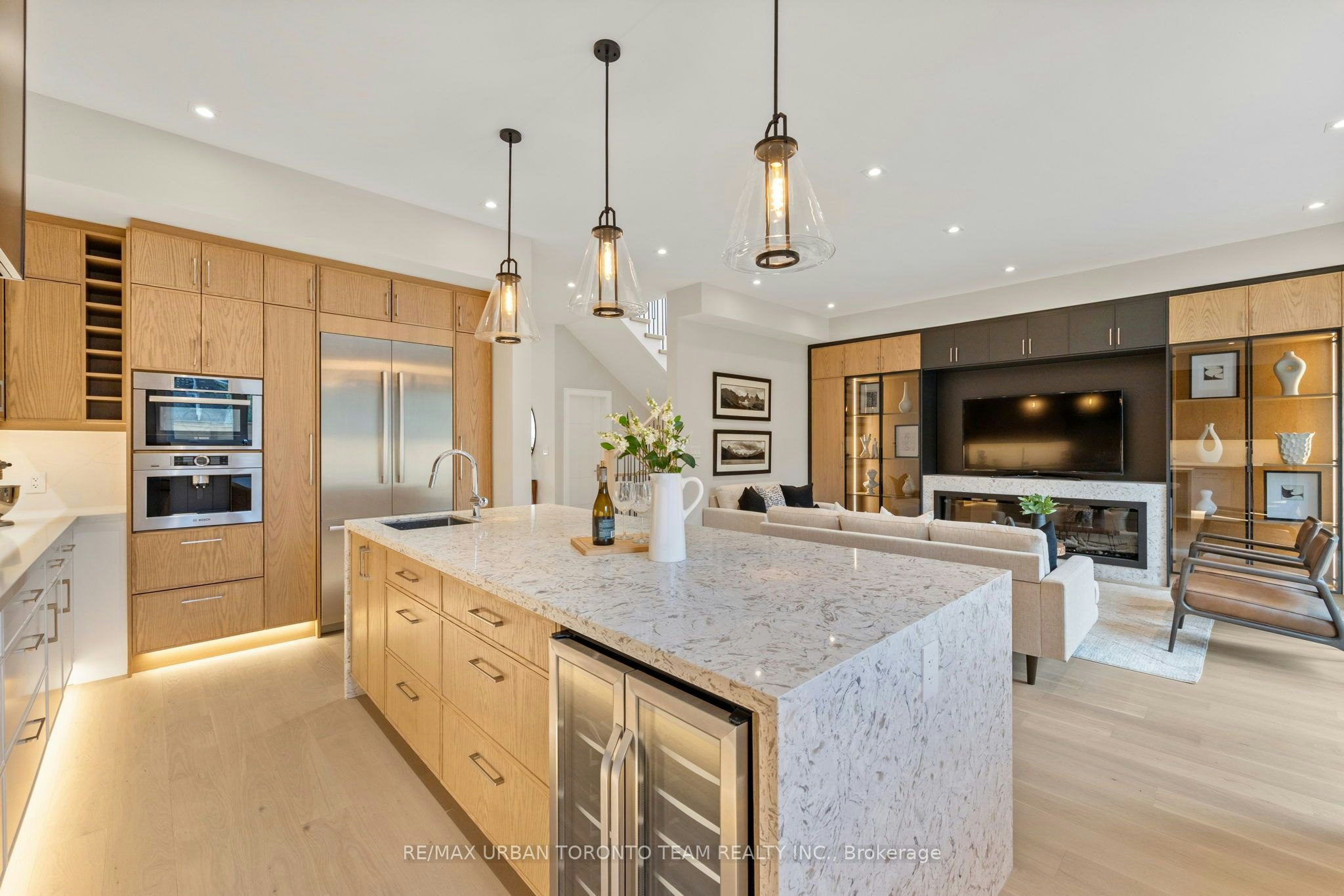 4 Drake Crescent, Toronto, ON, M1M 1A2 - 16