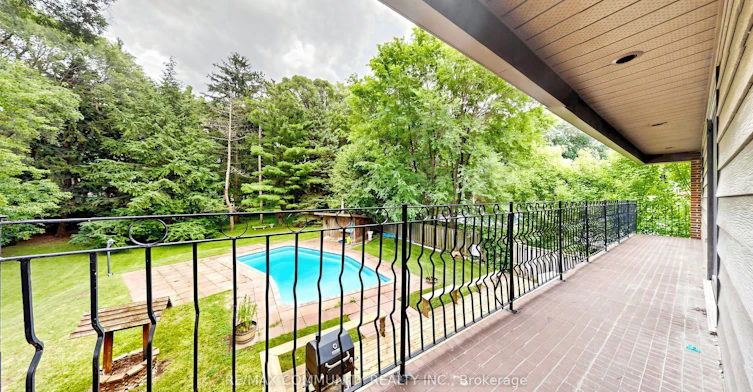 27 Annis Road, Toronto, ON, M1M 2Y8 - 32
