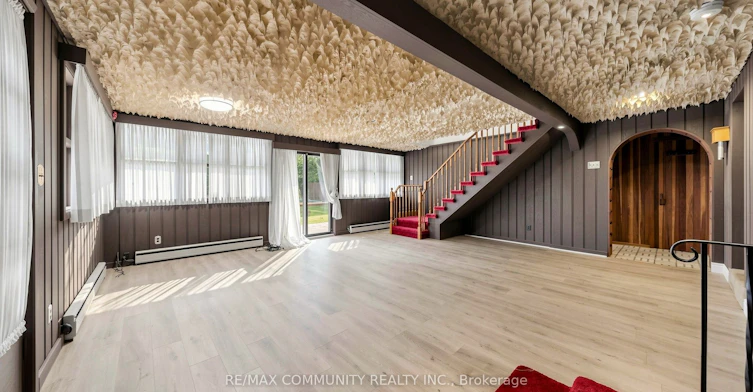 27 Annis Road, Toronto, ON, M1M 2Y8 - 27