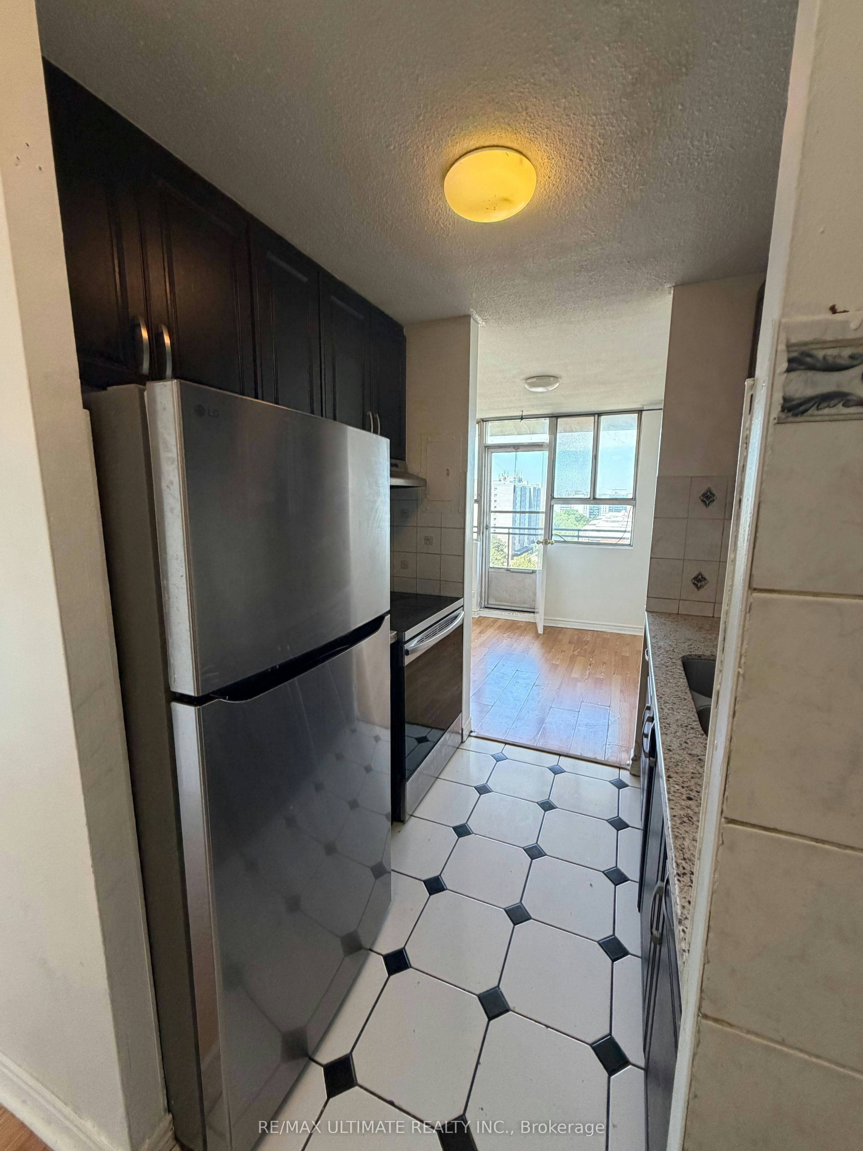 1410-1950 Kennedy Road, Toronto, ON, M1P 4S9 - 4