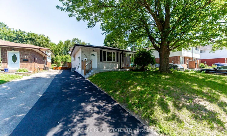 322 Fernwood Avenue