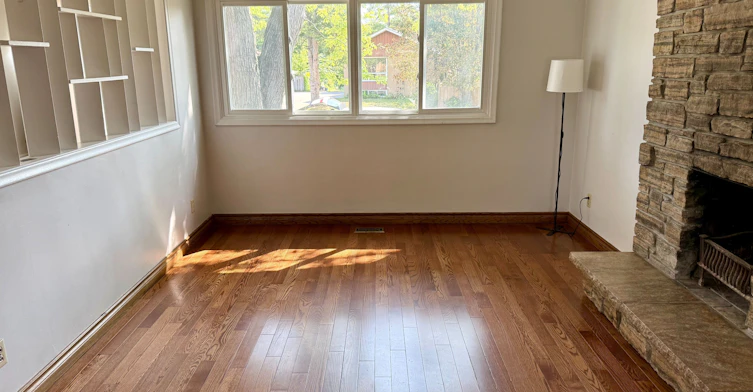 Upper-6 Mid Pines Road, Toronto, ON, M1G 2L6 - 4