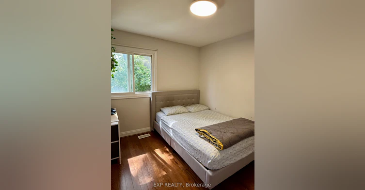 Upper-6 Mid Pines Road, Toronto, ON, M1G 2L6 - 12