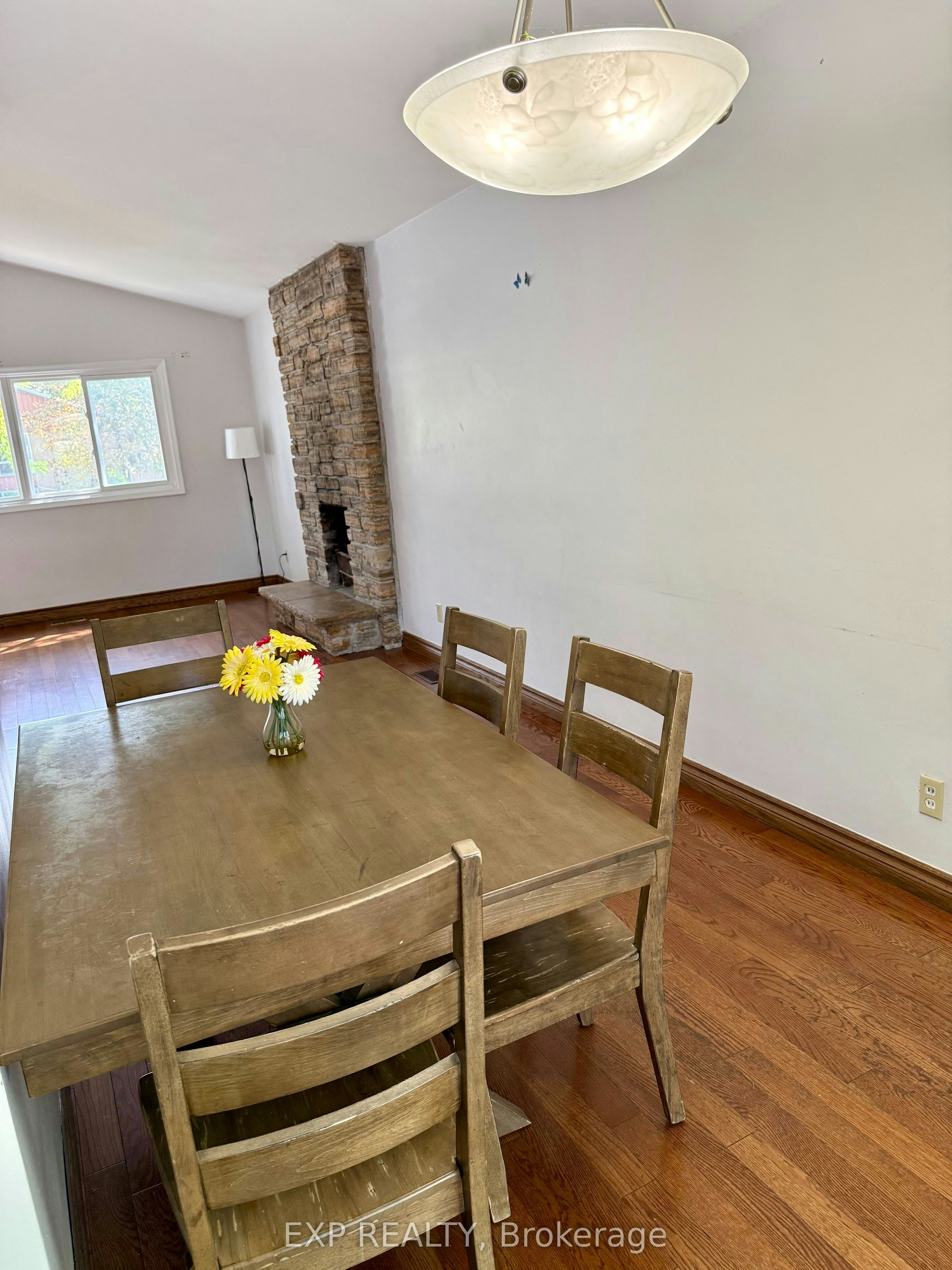 Upper-6 Mid Pines Road, Toronto, ON, M1G 2L6 - 6