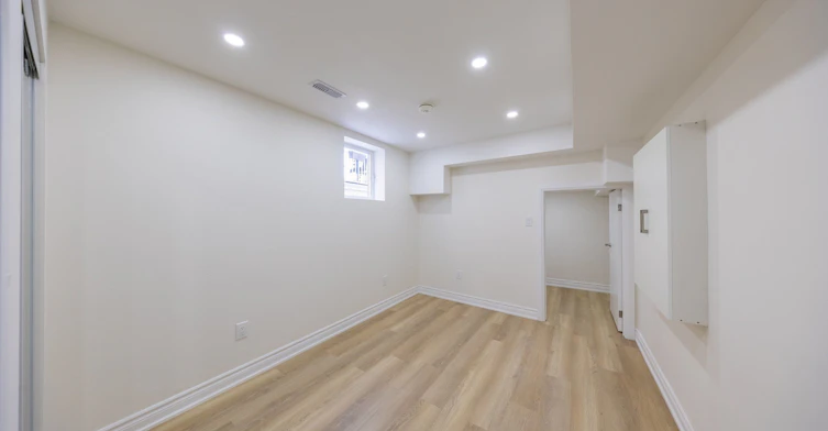 BSMT-23 Gordon Cowling Street, Clarington, ON, L1E 0G7 - 11
