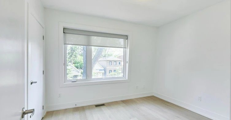 Main/Upper-38 Shudell Avenue, Toronto, ON, M4J 1C7 - 19