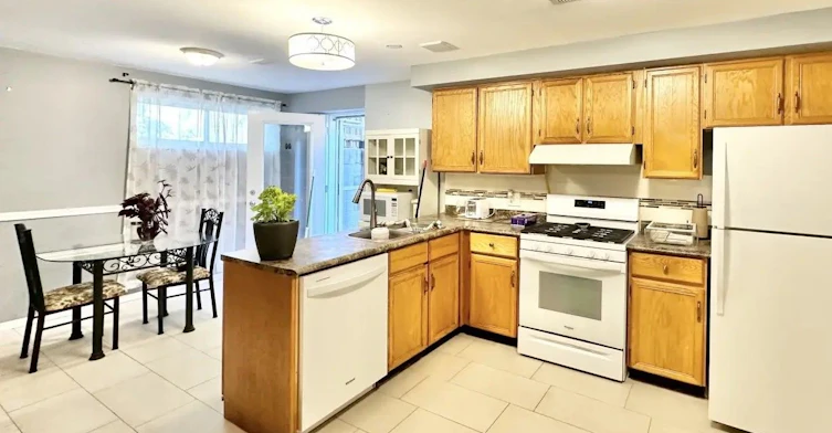 BSMT-52 Waywell Street N, Whitby, ON, L1N 8N9 - 4