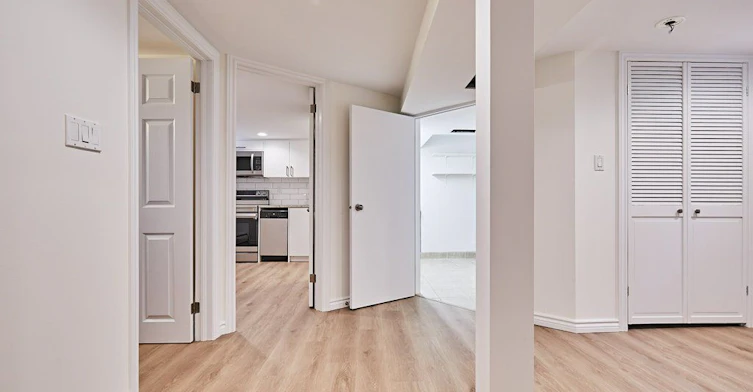 Basement-181 Ferris Road, Toronto, ON, M4B 1H1 - 3