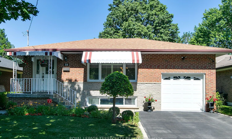 35 Sedgemount Drive