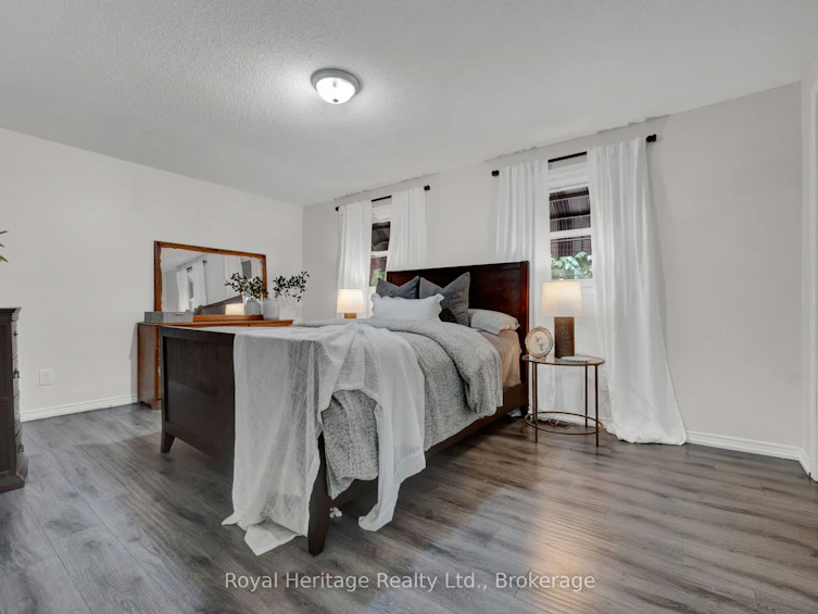 868 William Booth Crescent, Oshawa, ON, L1G 7N4 - 34