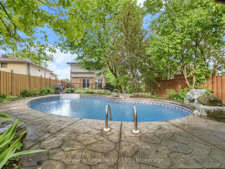 868 William Booth Crescent, Oshawa, ON, L1G 7N4 - 20
